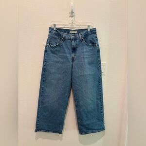 Levi's Blue Denim Jeans with White Stitching High-Rise Wide Leg Size 31
